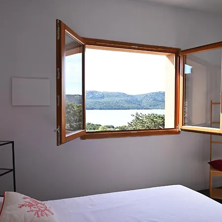 Porto Mannu - With Beautiful Sea View - 150 M From The *