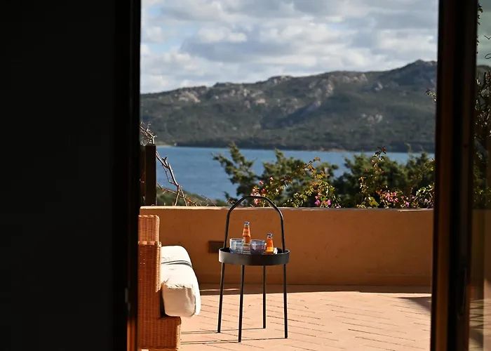 Porto Mannu - Localita Capo D'orso - Coral Room, With Sea View