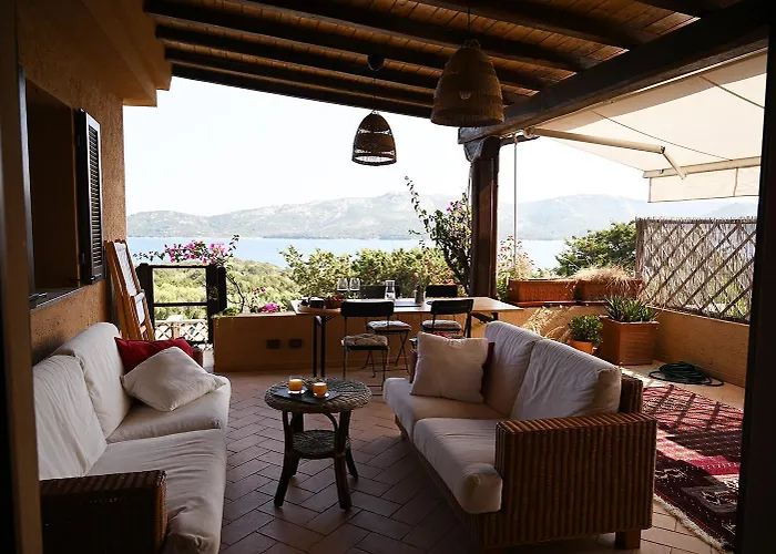 Porto Mannu - Localita Capo D'orso - Coral Room, With Sea View Accommodatie bij particulieren